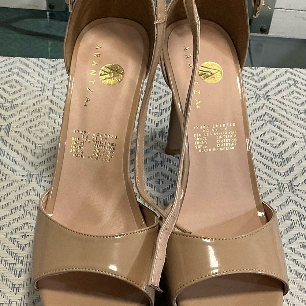 Tan Heels